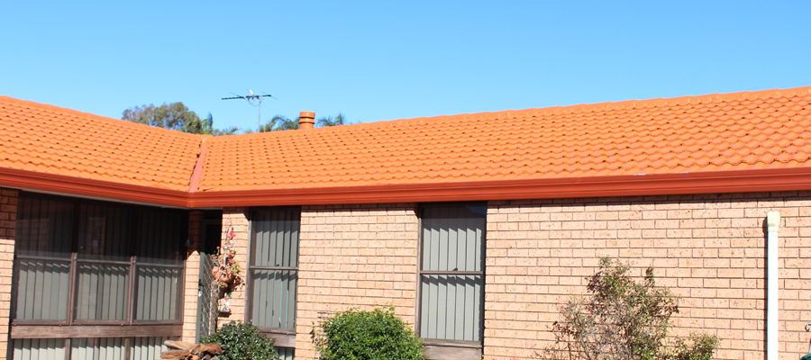 Tips to Hire Experts for Tile Roof Restoration Works